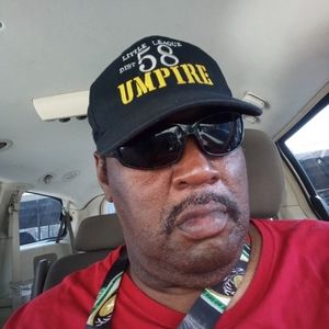 Meet your Posher, Raymond